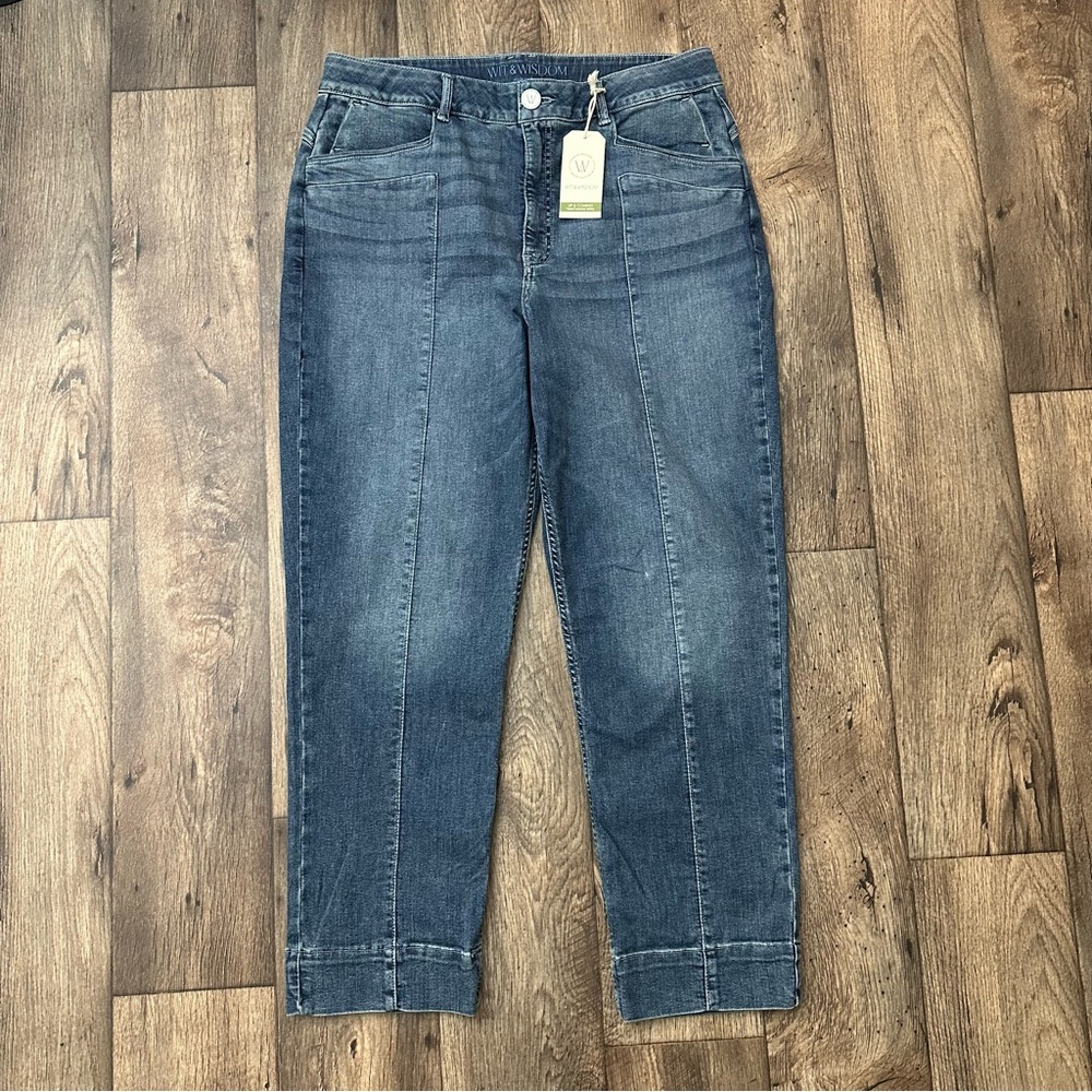 Wit & Wisdom Blue Denim Tapered Jeans Women’s Size 16